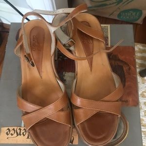 Tan Dansko sandals size 35